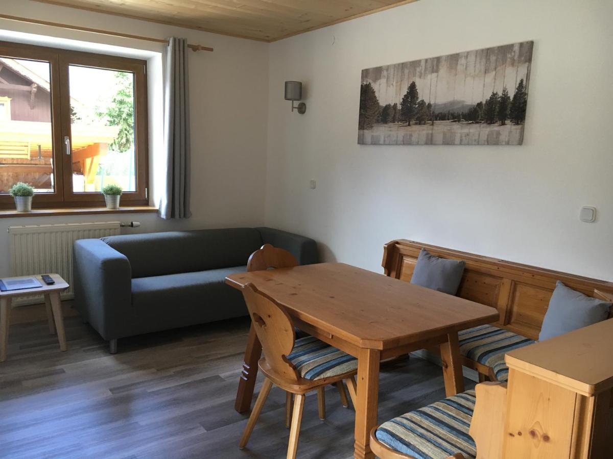 Landhaus Holzereck Ehrwald Eksteriør bilde